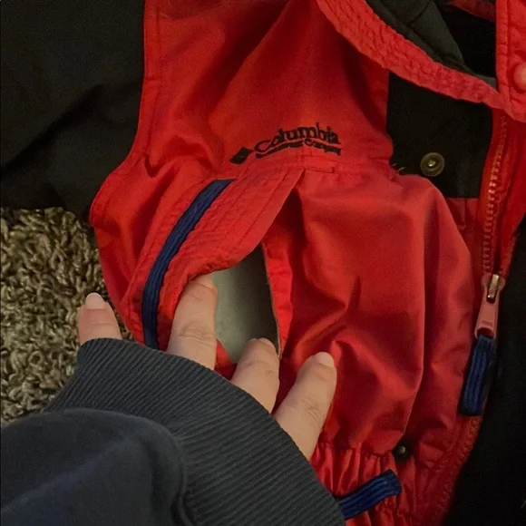 Columbia Boys Jacket - Red and Black - Picture 14 of 14